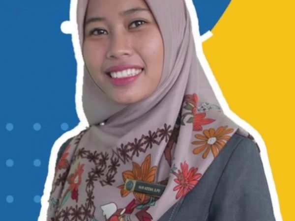 Nur Azizah, S.Pd